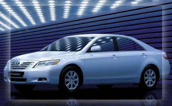 2005 Toyota Camry Specs & Features