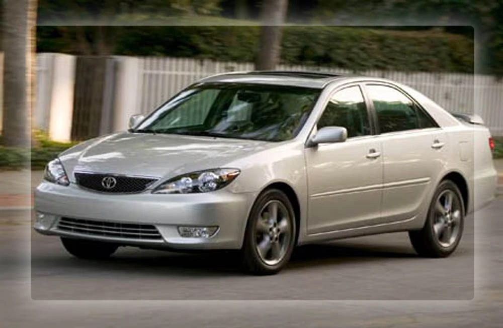 2006 Toyota Camry Specs, Price, MPG & Engine Details